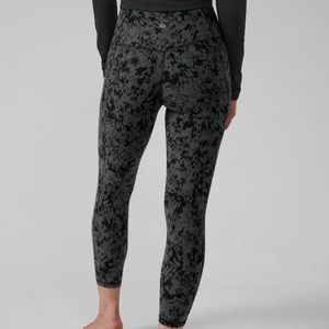 Small Tall Athleta Salutation Stash Pocket II workout pants ladies size ST